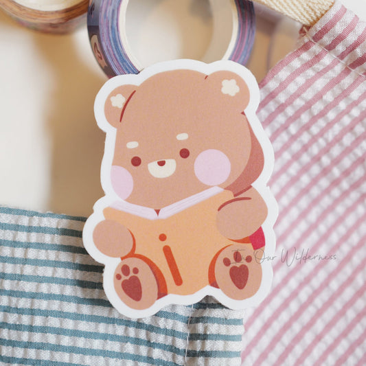 Brownie Reading Single Sticker